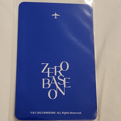 EXO pantone パスポート トレカ 81TINfaCoEL._UF350,350_QL50_.jpg