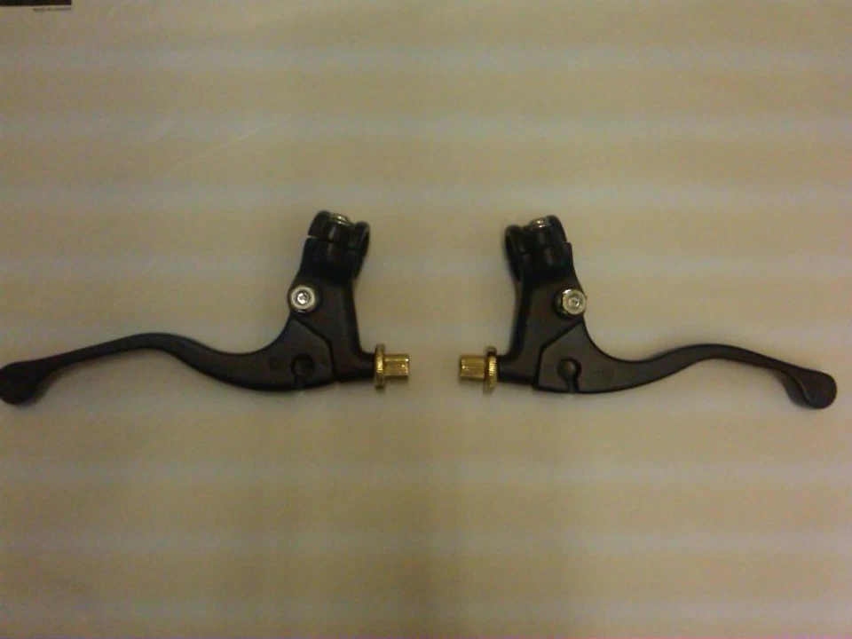 Juego de palanca y percha de freno y embrague Yamaha de colección AHRMA moto de cross Foto 2 de 2