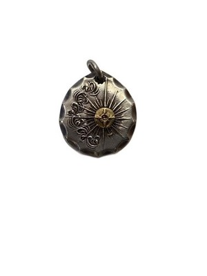 FIRST ARROW S K18 Attached Sun Arabesque Relief Pendant Top SV925 SLV Men s With