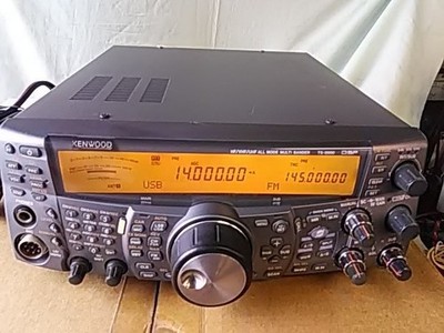 トランシーバー KENWOOD TS-2000S 100W KENWOOD TS-2000S 100W HF/VHF/UHF Multi Bander Transceiver Working