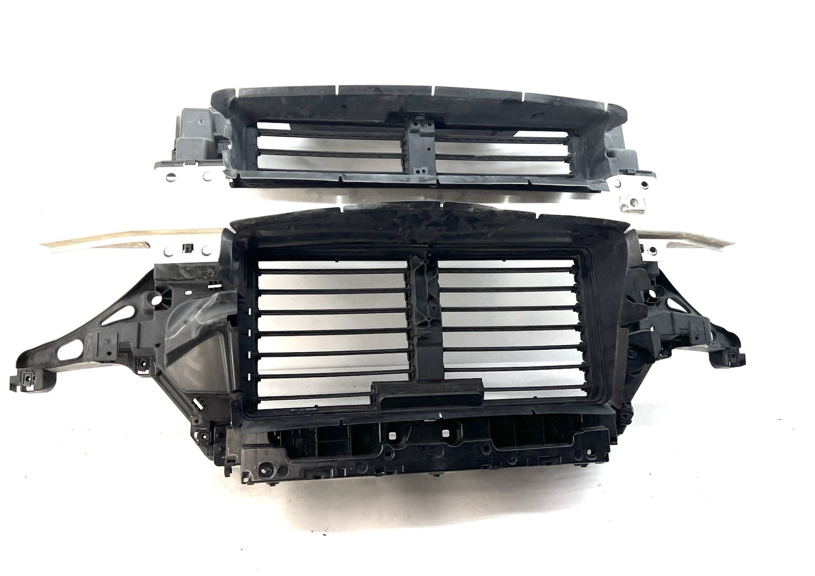 2020-2024 FORD EXPLORER RADIATOR CONDENSER CORE SUPPORT OEM