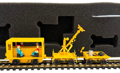 80-Character Title: Bachmann Spectrum 16946 HO Train MOW Putt Putt