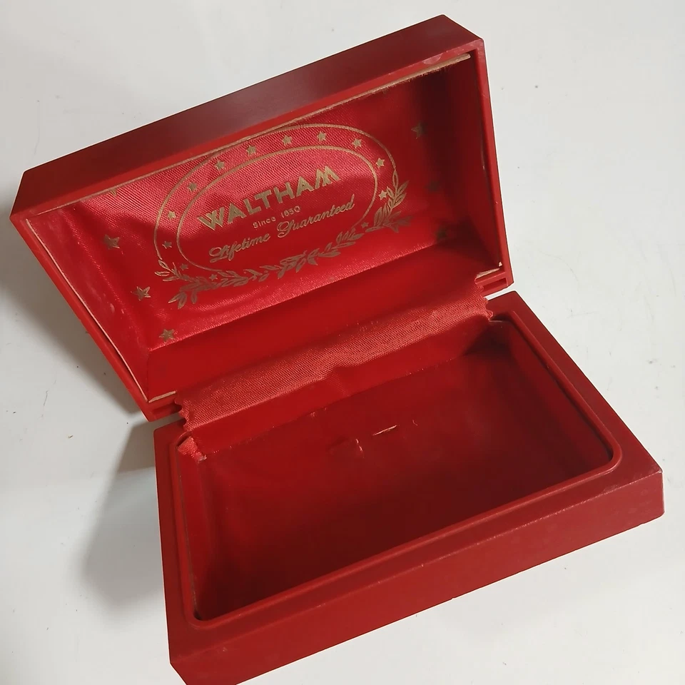 Caja Presentación Reloj Waltham Rojo Vintage 4.75" X 3.0 X 2" Foto 2 de 4