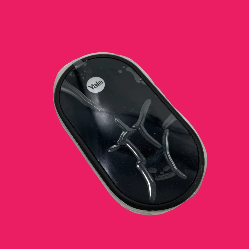 Nest x Yale YRD540 Smart Door Lock w/ Keypad & Nest Connect Black Suede #BO8740 - Image 3 of 4