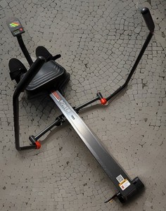 Sunny Health Fitness Rowing Machine Hydraulic Resistance Black Digital Monitor