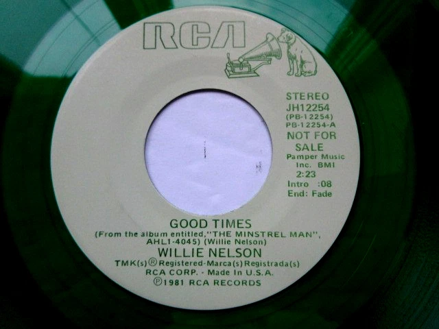WILLIE NELSON - GOOD TIMES - GREEN VINYL -  NM 45 RPM RECORD - Image 2 of 4
