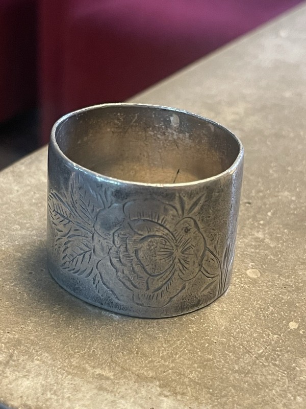 Antique Victorian Silver Plate Floral Design Napkin Ring Holder
