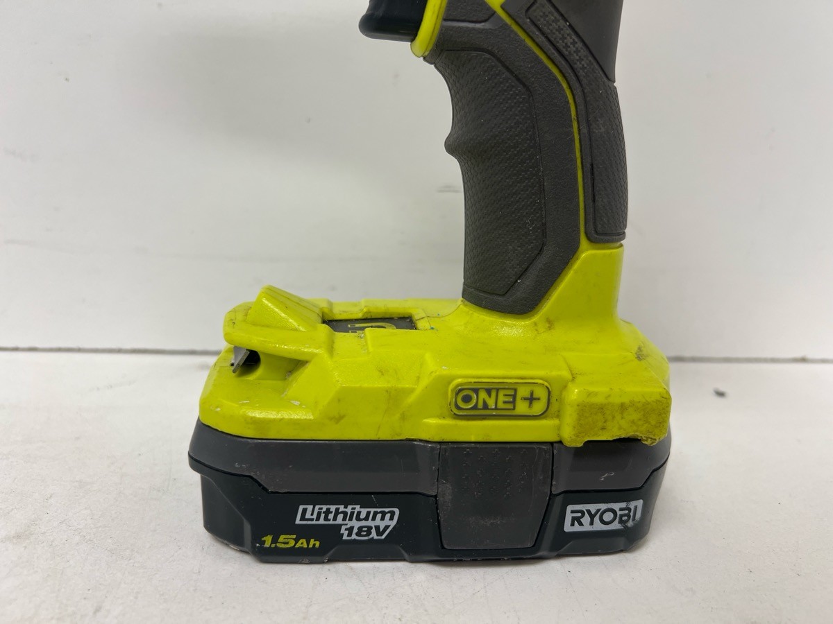18v Ryobi Drill With Battery (P08030429)