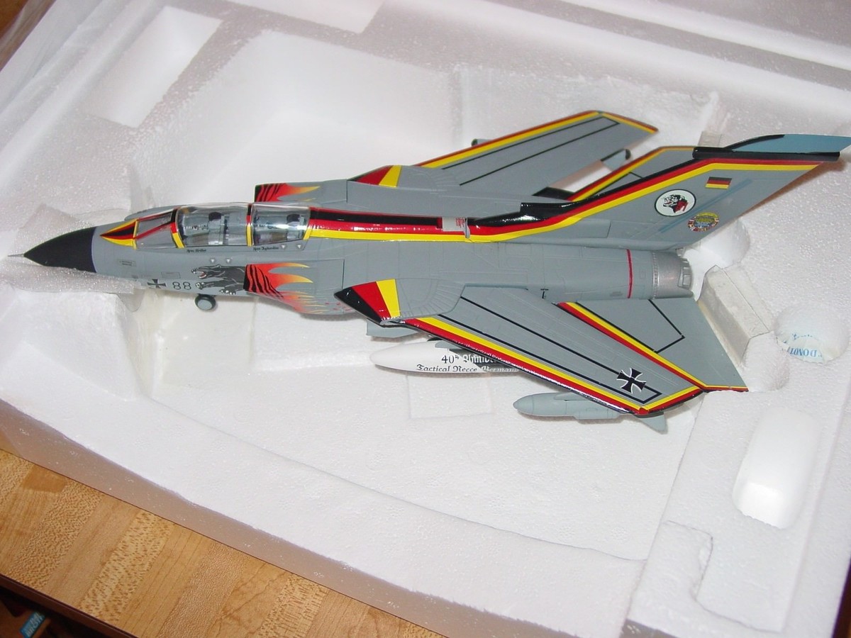 Franklin Mint Armour diecast B11E213 Tornado Luftwaffe 40th Anniv