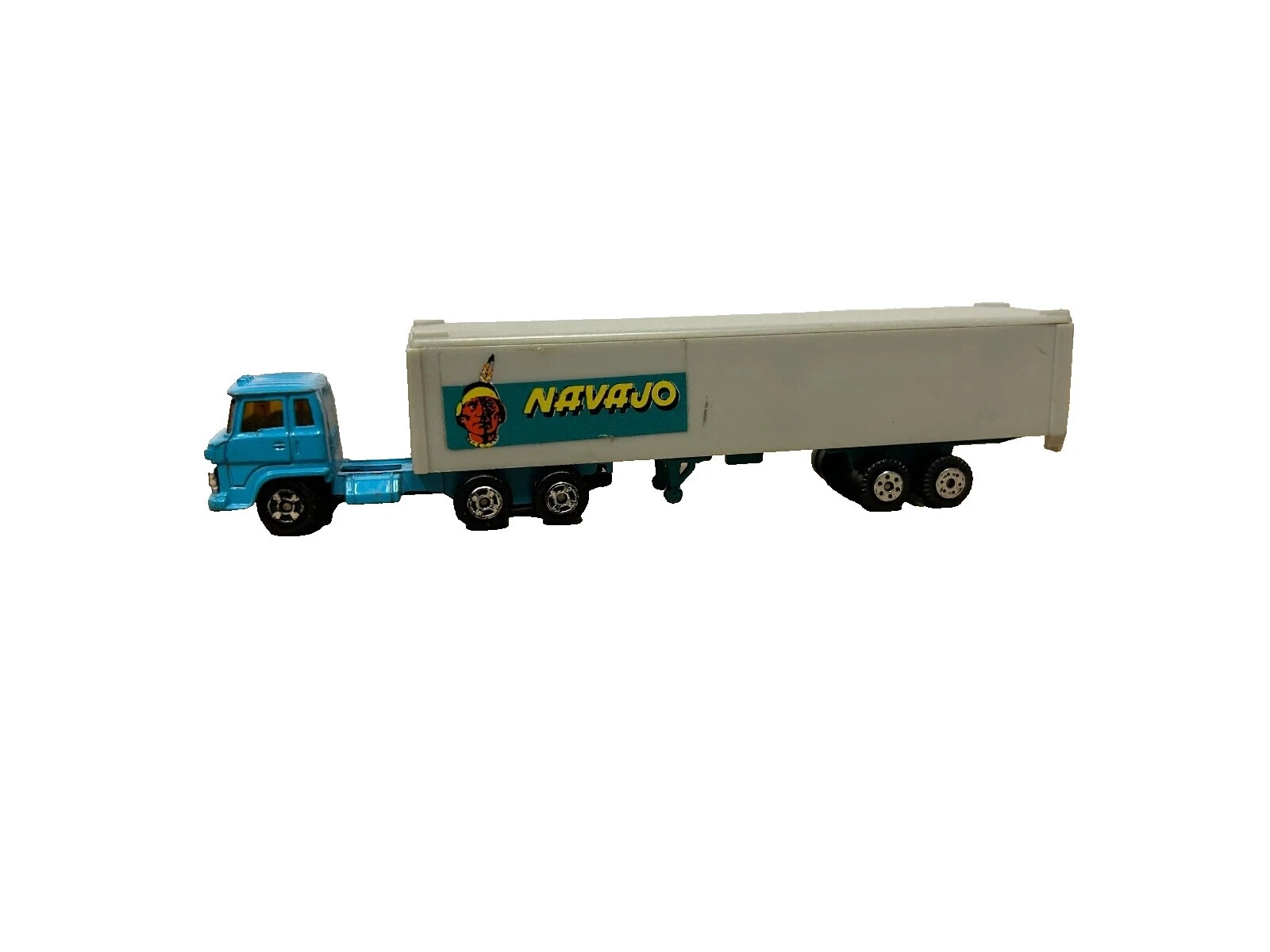 Yat Ming Contemporary Manufacture Diecast Trailers