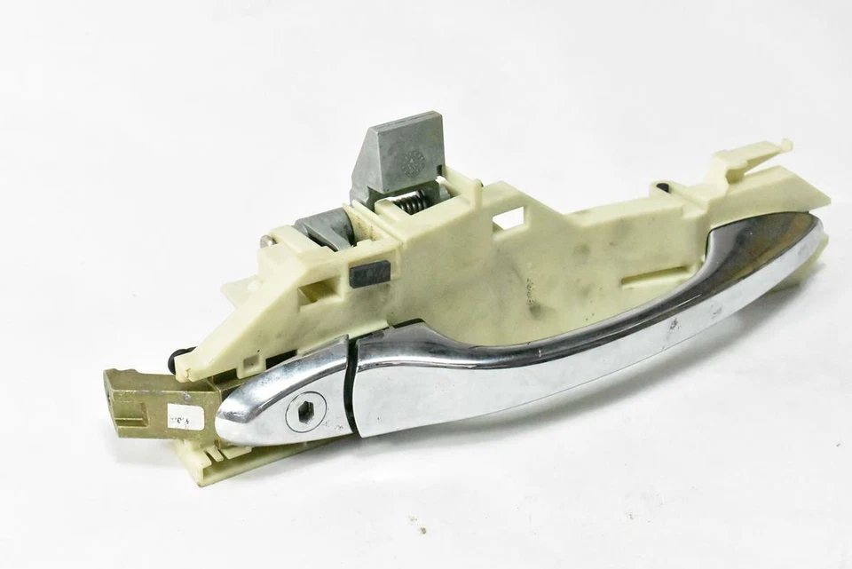 04-07 Jaguar XJ8 XJR VandenPlas X350 Manija de puerta exterior delantera izquierda OEM Foto 3 de 4