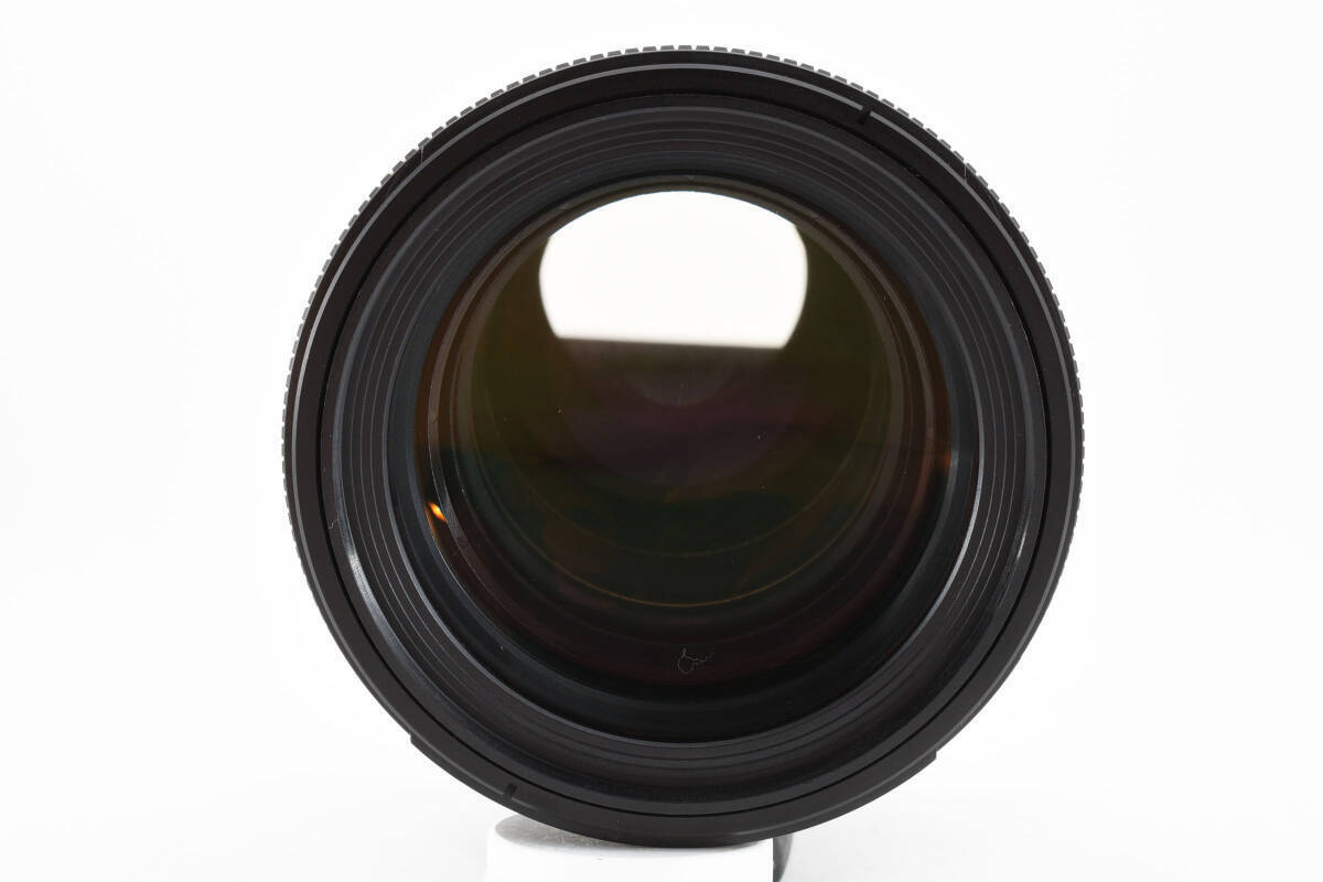 Tamron AF 180mm f/3.5 Di SP LD (IF) Macro Lens for Nikon Tamron AF 180mm f/3.5 Di SP LD (IF) Macro Lens for Nikon