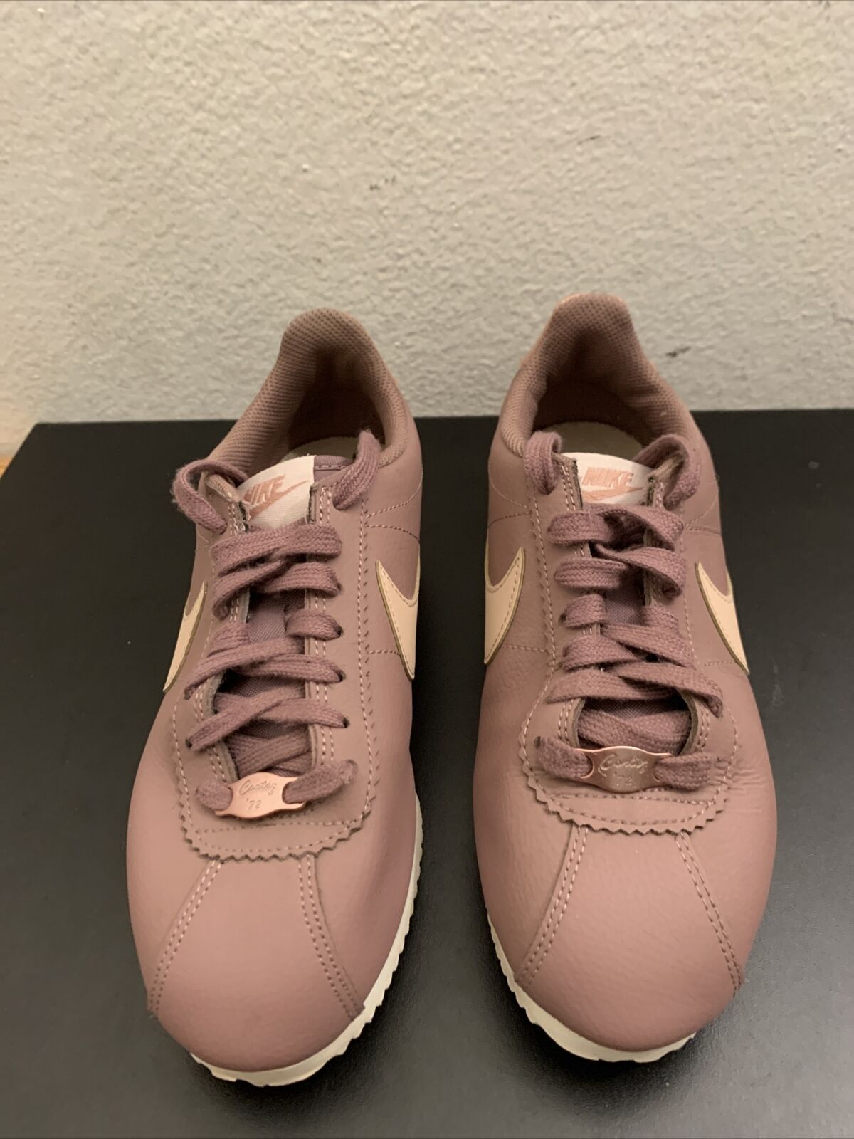 Women's shoes Nike Classic Cortez Leather Wmns Smokey Mauve/ Particle Beige