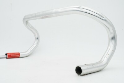 MODELE ANATOMIQUE VINTAGE DE L'OREILLE