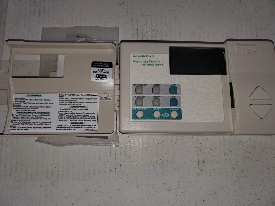 BRYANT TSTATBBPRH01-B 24V DIGITAL PROGRAMMABLE THERMIDISTAT THERMOSTAT 199351 - Image 2 of 4