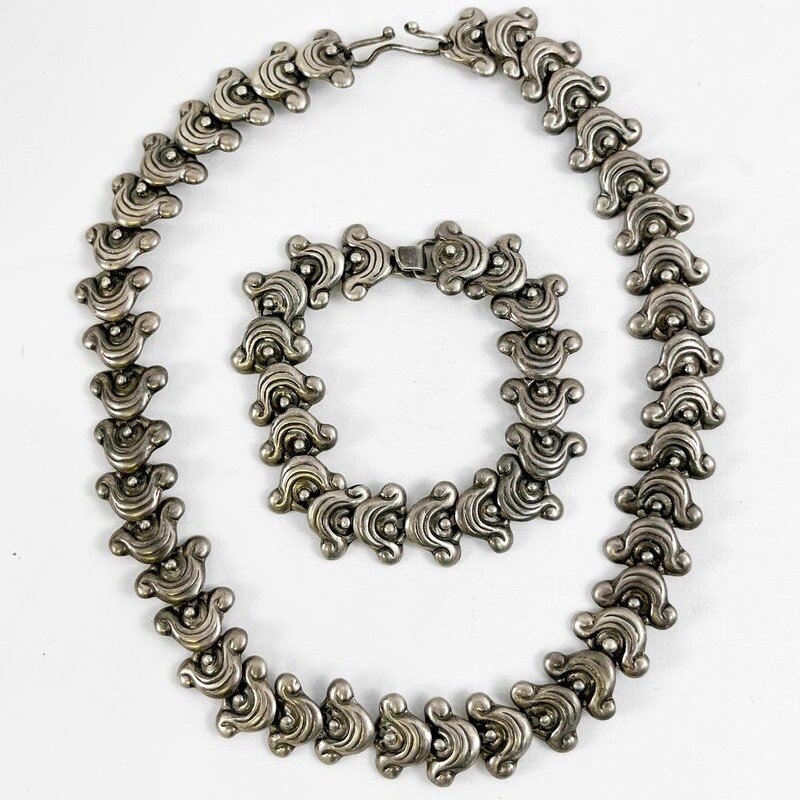Rare Taxco MEXICO Sterling Silver Choker Necklace and