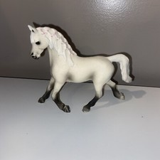 Retired Schleich Arabian Mare Horse White Pink Ribbons 4