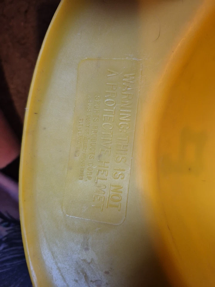 Casco de bateo de plástico MLB réplica vintage Laich PITTSBURGH PIRATES años 70 Foto 3 de 4