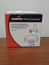 Cooper Porcelain Ceiling Lampholder Keyless L...