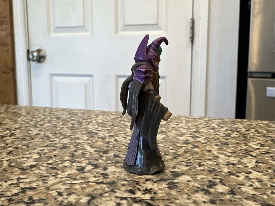 YuGiOh Dark Sage Mattel 2" Figure 96KT - Image 4 of 4