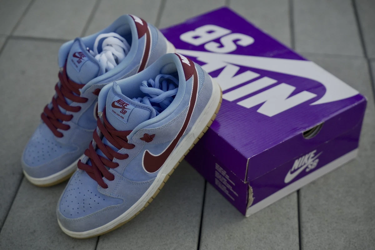 Nike SB Dunk Low Premium Philadelphia Phillies for Sale