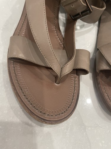 BOTTEGA VENETA LEDER SANDALEN EU GRÖSSE 39 US GRÖSSE 9 - Bild 9 von 12