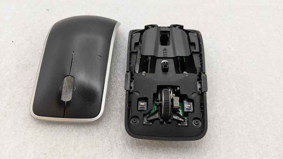 Dell WM514P Wireless Laser Wheel Mouse W/O DELL Unifying Receiver FREE S/H - Image 3 of 4