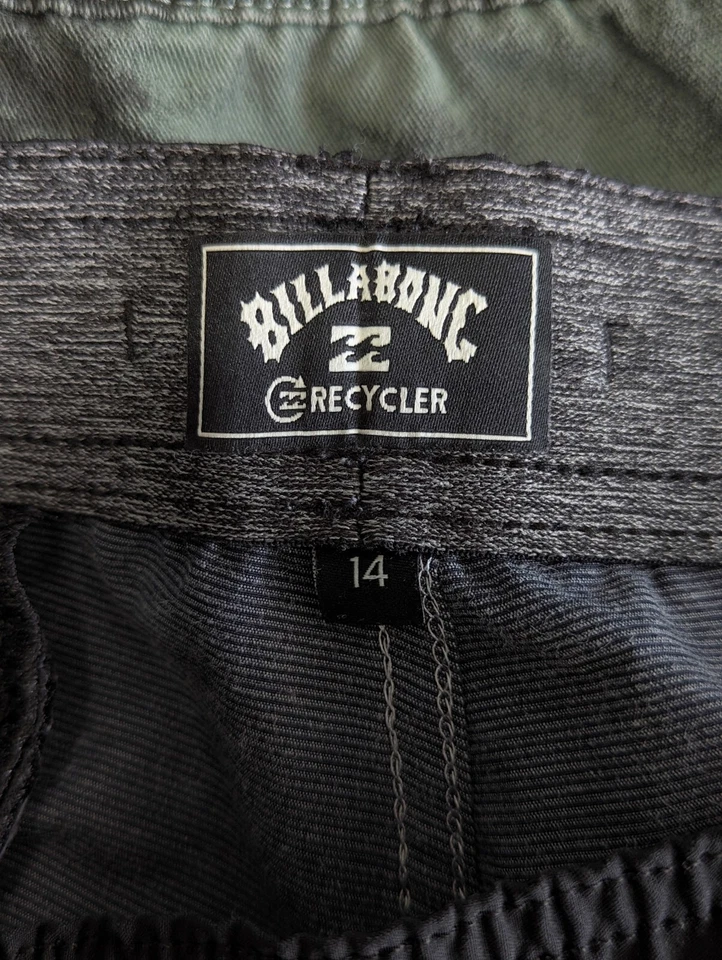 Pantalón corto sumergible Billabong para niños Foto 4 de 4