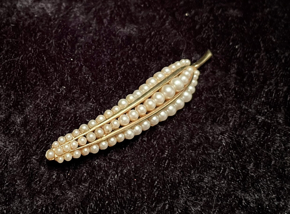 VTG Signed COROCRAFT Coro Brooch Faux Pearl Gold … - image 2