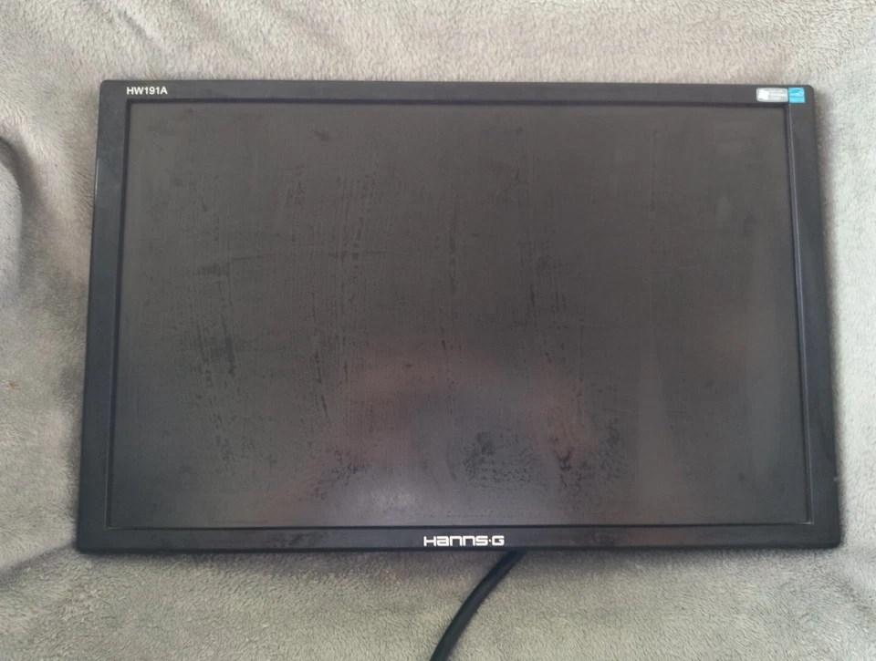 Hanns G HW191A LCD Monitor 19" Wide Screen With Stand Computer  - Image 3 of 4