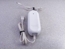 iRobot Roomba AC Power Charger 17062 For 500, 600  700 Series White Adapter
