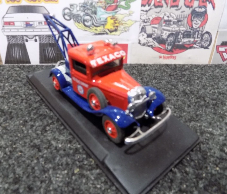 ELIGOR 1:43, 1932 FORD V8 TEXACO SERVICE TOW TRUCK, #1087 - Image 3 of 4
