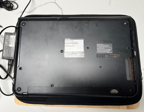 Toshiba Satellite C55D-B5241 - Afbeelding 8 van 8