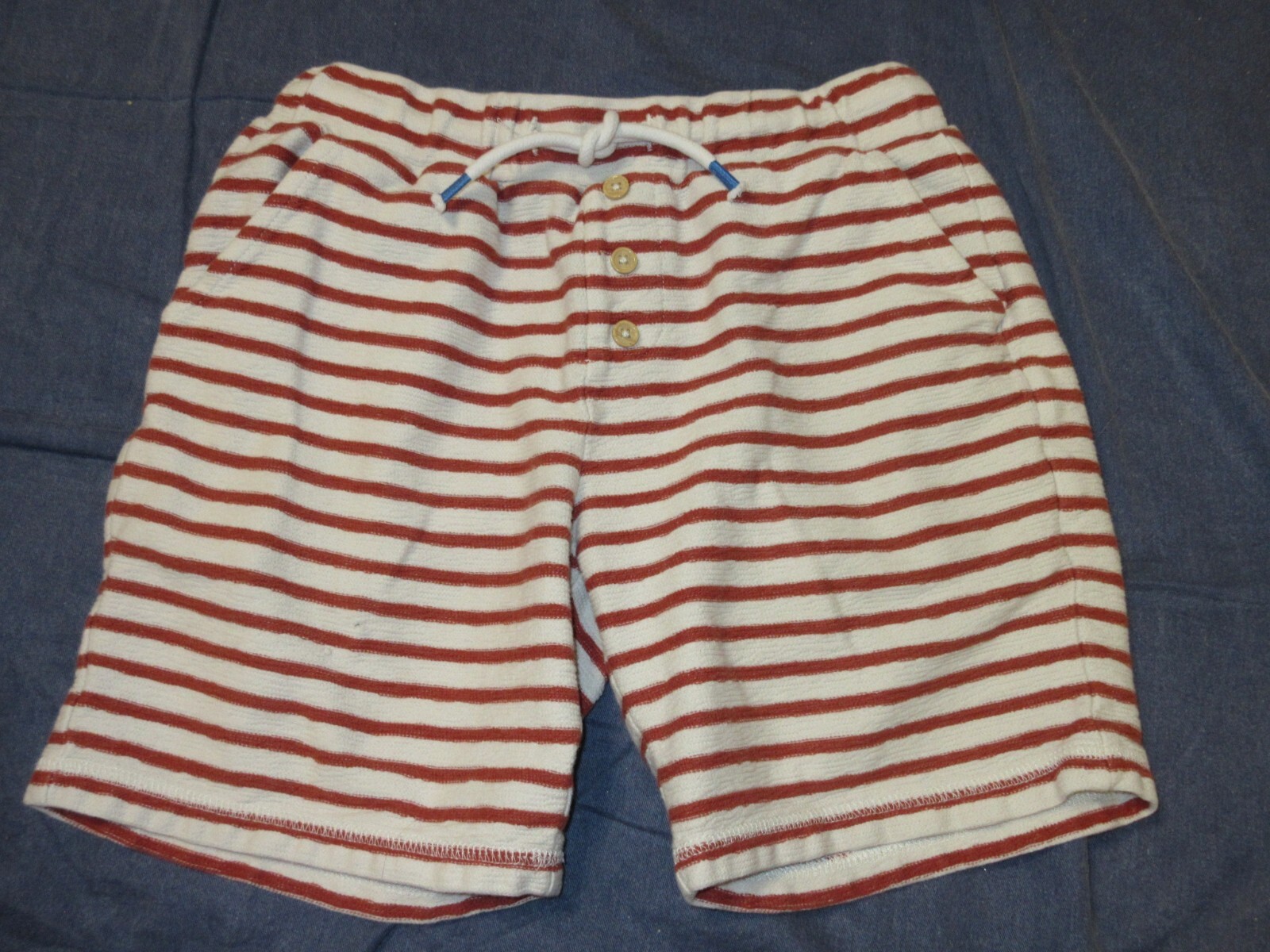 Picture 1 of 2