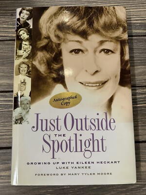 2006 Just Outside the Spotlight Book Luke Yankee Signed Autographed