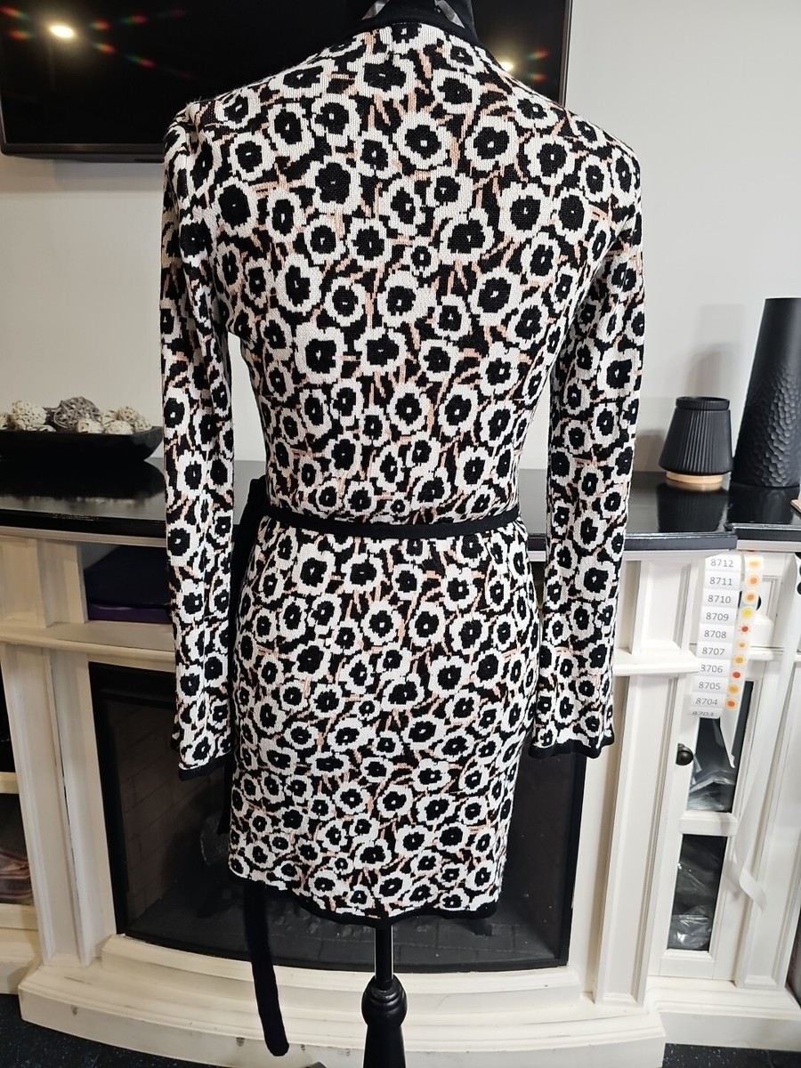 Diane Von Furstenberg For Target Sweater Dress Womens Small Wrap