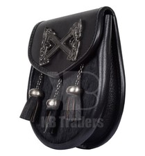 Scottish Semi Dress Black Leather Sporran Belt Rampant Lion Emblem Bovine Fur