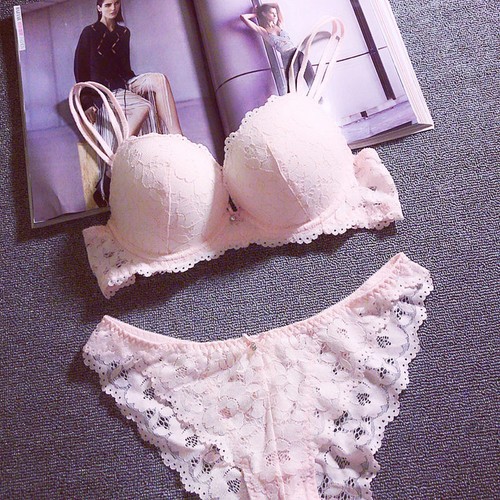 Push Up Bra Set Women Embroidery Deep V Lace Bra And Panty Set Underwire Bra New - Picture 40 of 42