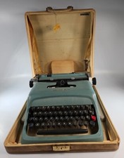 Vintage Olivetti Underwood Studio 44 Typewriter With White Case thumbnail