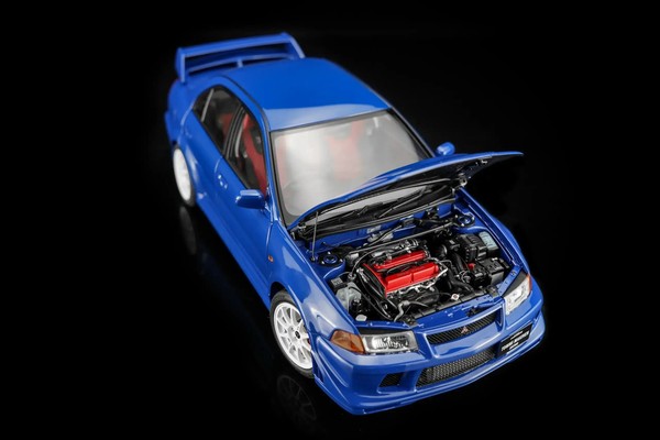 Motorhelix M84301 1:18 Mitsubishi Lancer Evolution VI GSR T.M.E. Modellauto Blau-image