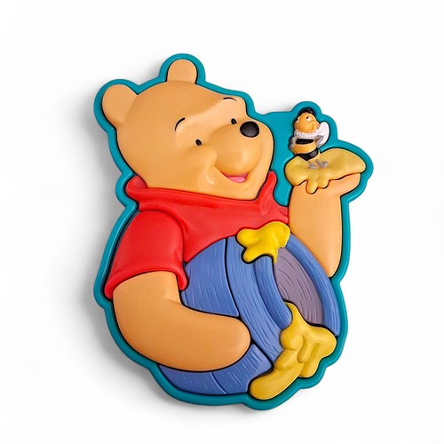 Disney Winnie the Pooh 3D Plastic Tray 10 Piece Toddler Puzzle Honey Bee 2000