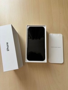 Apple iPhone 11 A2221 (CDMA + GSM) - 64GB - Schwarz (Ohne Simlock) (Dual-SIM)