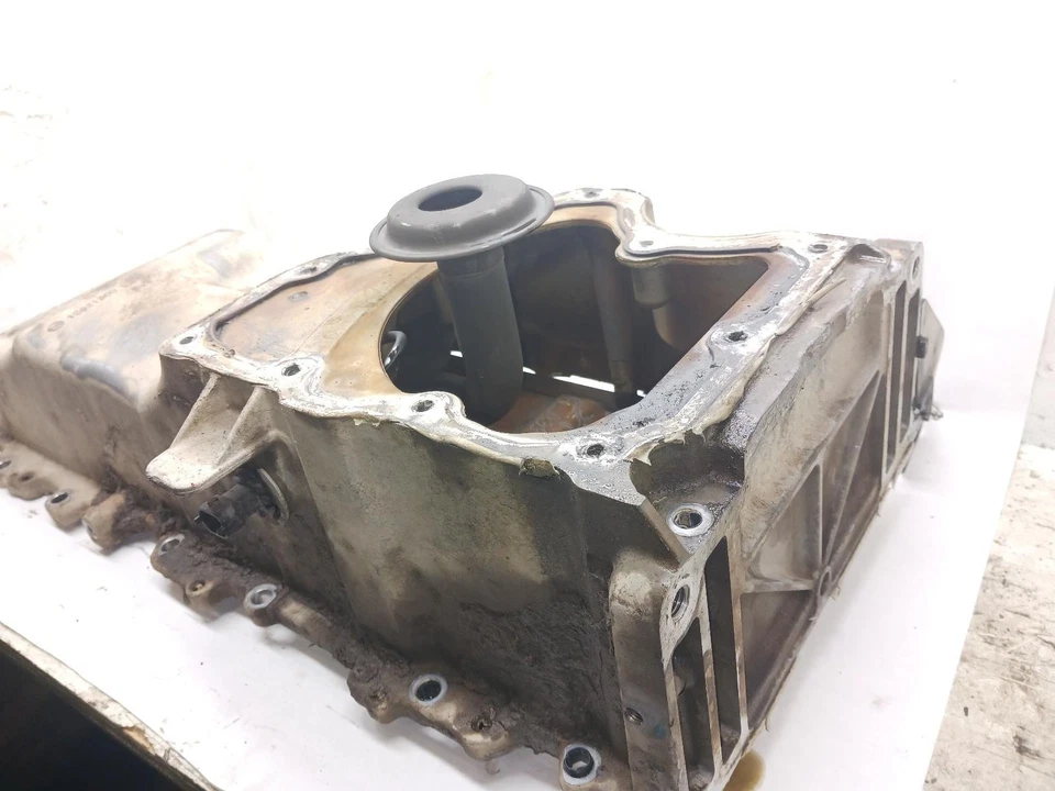 '16-'19 Chevrolet Silverado 1500 cárter de aceite superior 5,3 L OEM 6 meses ¡Como nuevo! Foto 4 de 4