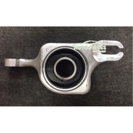 Support triangle avant droit pour rénovation train Mercedes GL