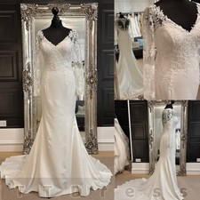 V Neck Mermaid Wedding Dresses with Long Sleeves Sweep Train Bridal Gowns