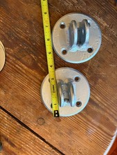 Aluminium Pivot Mounting base.