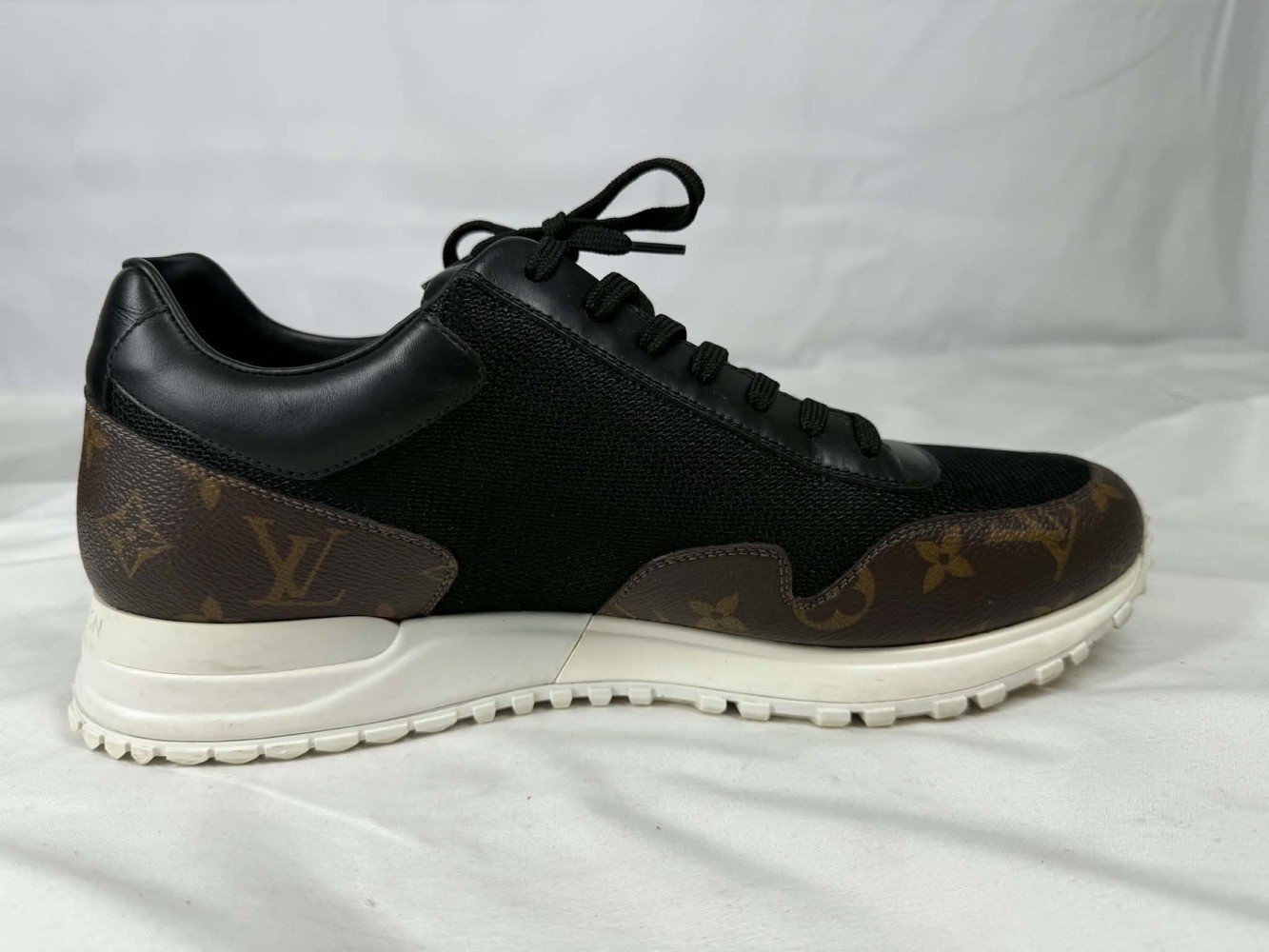 Louis Vuitton Run Away Black Mesh Brown Monogram Sneakers US 10 SPB-TS 367390 image 4