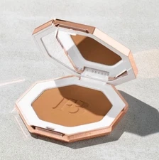 Fenty Beauty Sun Stalk'r Instant Warmth Bronzer 04 Island Ting