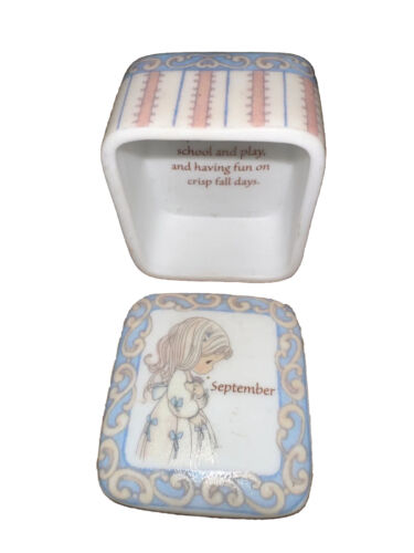 Vintage Precious Moments "September " Month Tiny Trinket Box - Picture 3 of 5