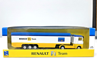 NewRay 1:87 Scale Renault F1 Team Truck/Hauler Diecast Model
